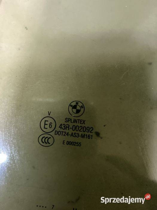 Bmw E60 Lewy Tył ciemna Poznań