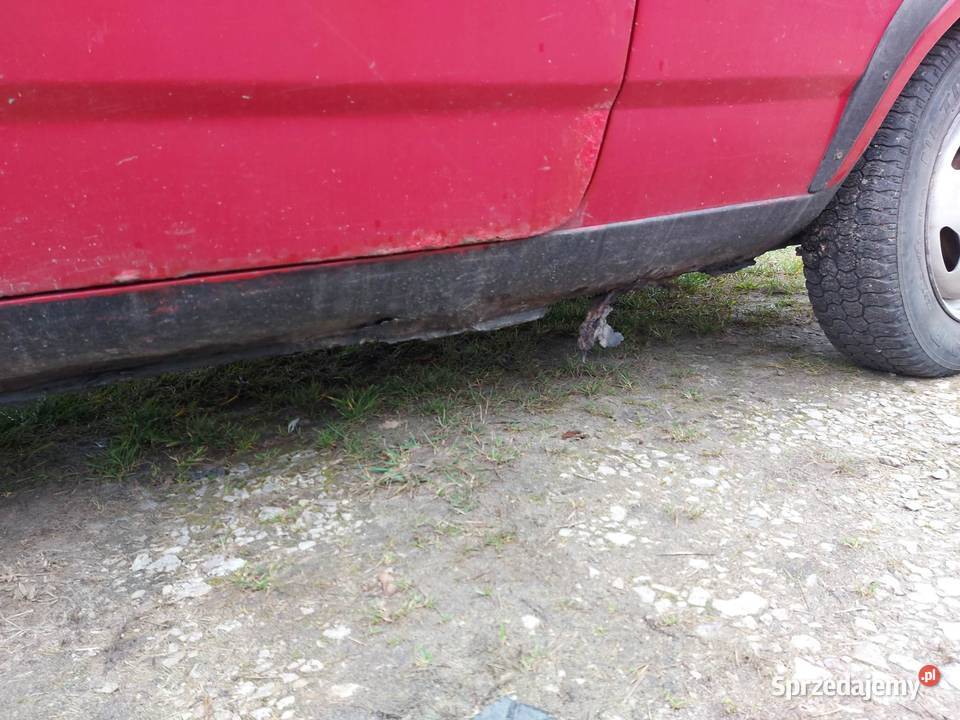 Volkswagen Polo 10 KAT 1990r Kombi Rok produkcji 1990 mazowieckie Gostynin