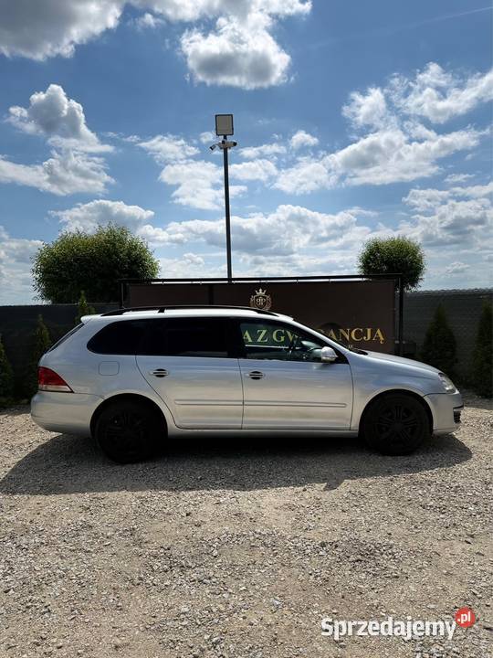 Volkswagen Golf V kombi 19 tdi 105 2005r 396 Śrem