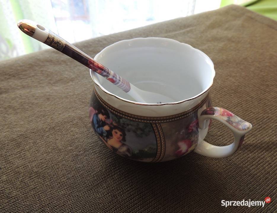Stara porcelanowa filiżanka plus łyżeczka śląskie Myszków