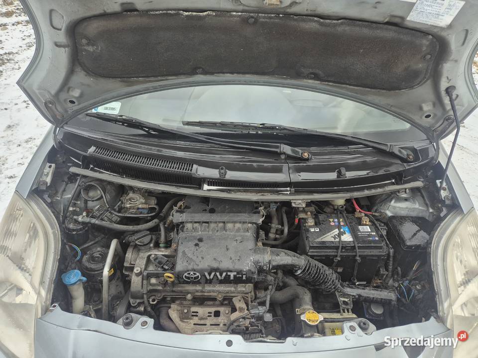 Toyota Yaris 13 87 LPGGAZ HAK Nie zgnita Do Bujaków sprzedam