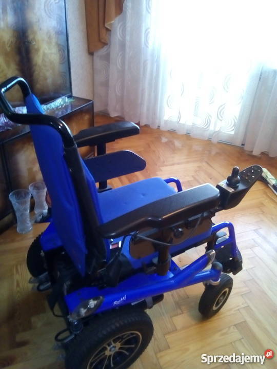 Wózek inwalidzki elektryczny