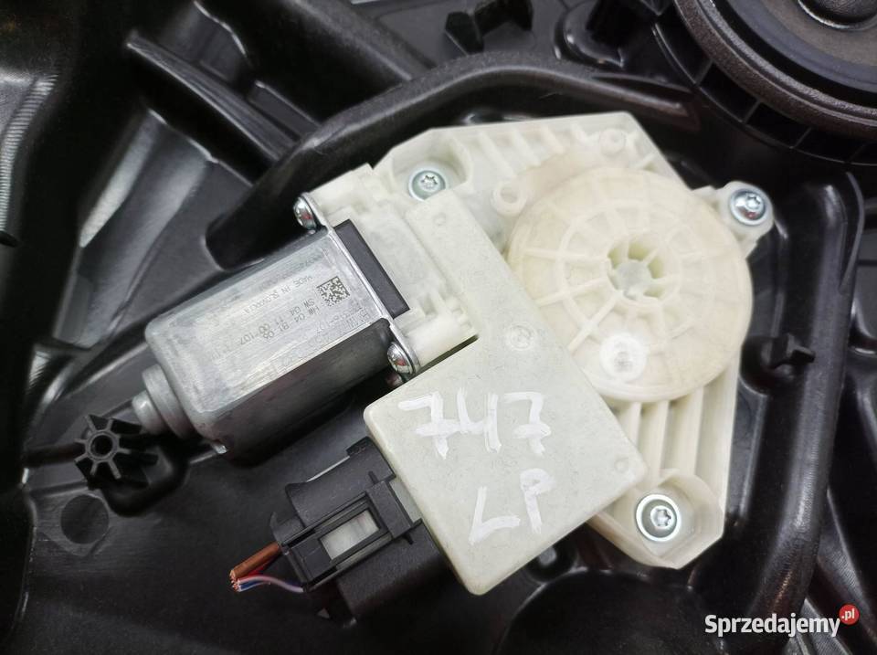 MECHANIZM SZYBY LEWY PRZÓD 7455082 7360423 Bmw osobowe świętokrzyskie