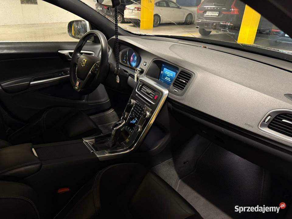 Volvo S60 20 D4 RDESIGN OPŁACONY BEZWYPADKOWY lubelskie