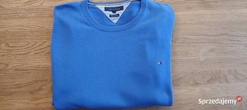 Piękny błękitny męski sweter Tommy Hilfiger