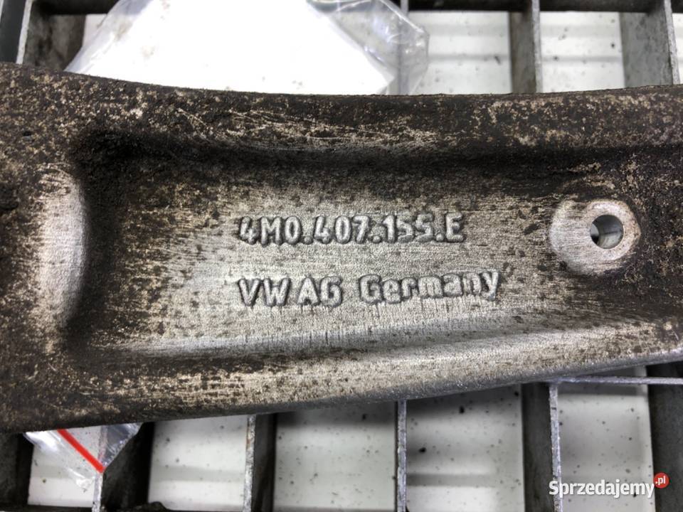 WAHACZ LEWY PRZÓD AUDI A6 C8 Kombi 4M0407155E Motoryzacja