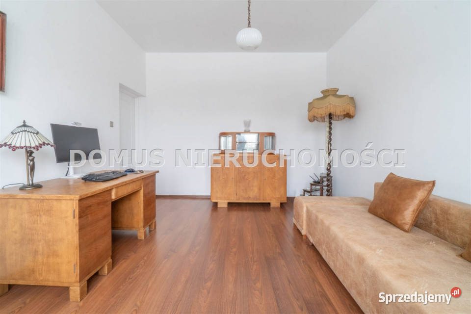 Dom wolnostojący Brzeziny 1641m2 łódzkie sprzedam