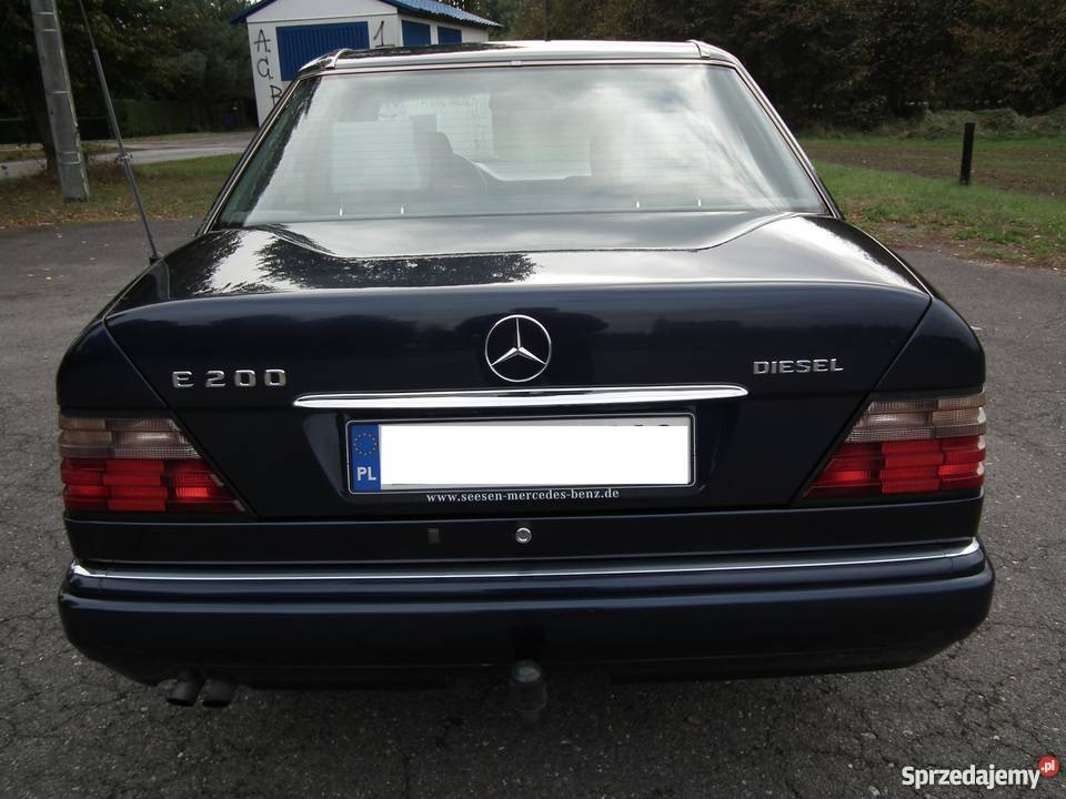Zadbany Mercedes W124 E200 Diesel 1995r szyberdach