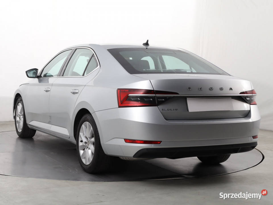 Skoda Superb 15 TSI Katowice