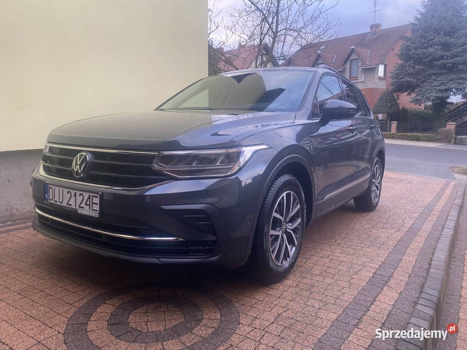 Volkswagen Tiguan 15 tsi 150 z 2 letnią nieuszkodzony Lubin
