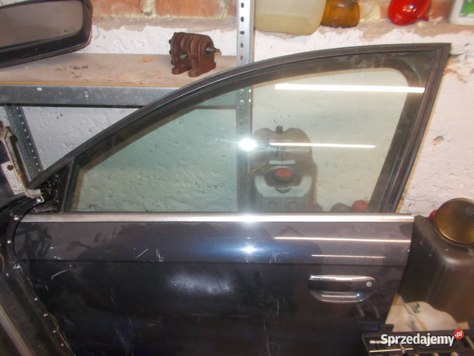 szyba drzwi lewy przod Audi A6c6 90 zl