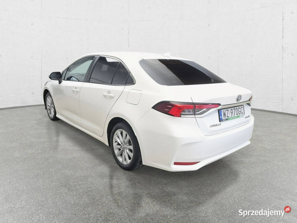 Toyota Corolla Seria E16 2012 automatyczna