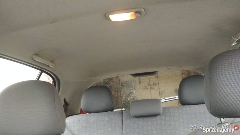 Toyota Yaris 10 benzyna centralny zamek wielkopolskie Skoki