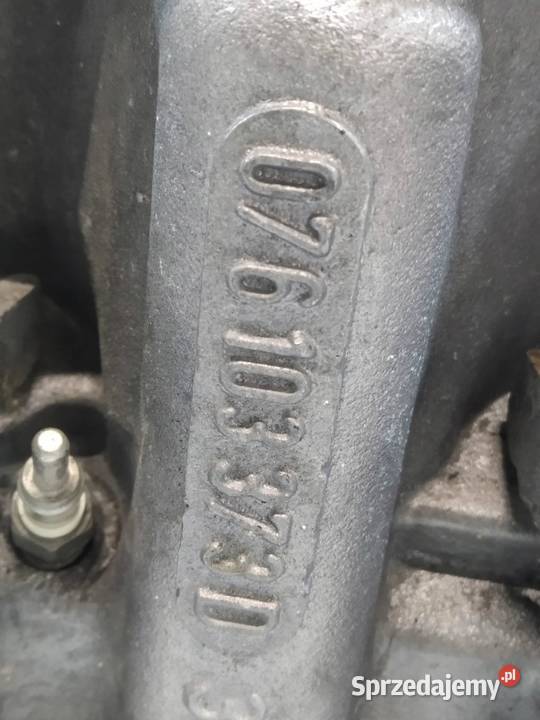 GŁOWICA KOMPLETNA 076103373D 25 TDI VW