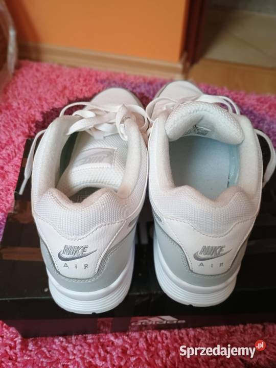 Buty Adidas rozmiar 43 Nike mazowieckie
