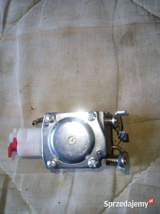 Gaźnik do pilarki Husqvarna z pompką Dębowiec