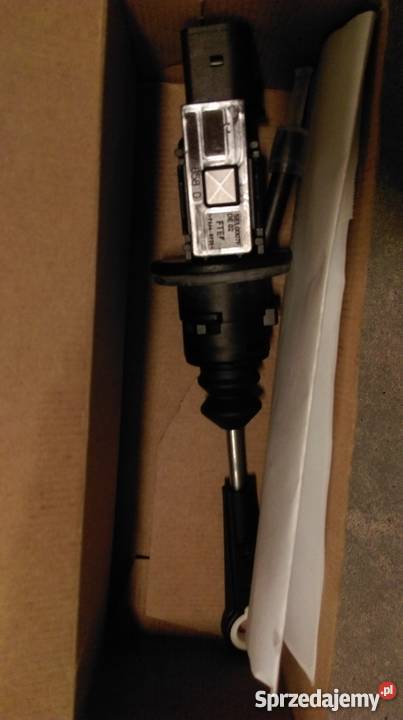 POMPA SPRZĘGŁA WYSPRZĘGLIK AUDI A4 B8 20TDI 170