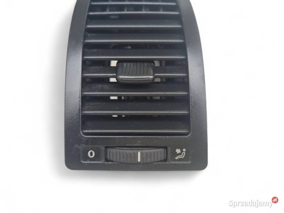 KRATKA NAWIEWU PRAWA PASAŻERA VW POLO IV 4 osobowe Działoszyce