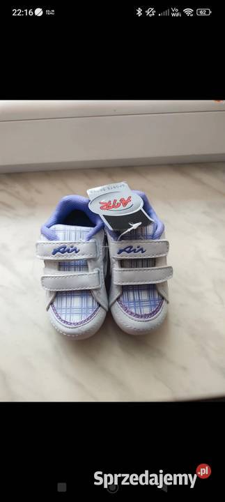 Adidasy dziewczynka r 20 Międzybórz