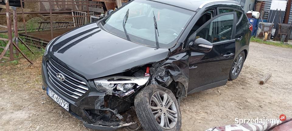 Hyundai ix35 rozbity świętokrzyskie Bodzentyn