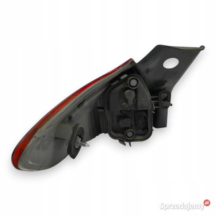 LAMPA PRAWA Renault Megane III HTB tylna tylnia