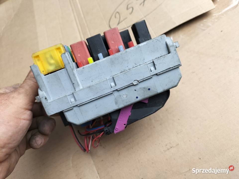 FIAT LINEA 51815360 SKRZYNKA BSI BEZPIECZNIKÓW osobowe Kamień-Kolonia