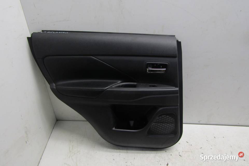 BOCZEK TAPICERKA DRZWI LEWY TYŁ TYLNA MITSUBISHI osobowe