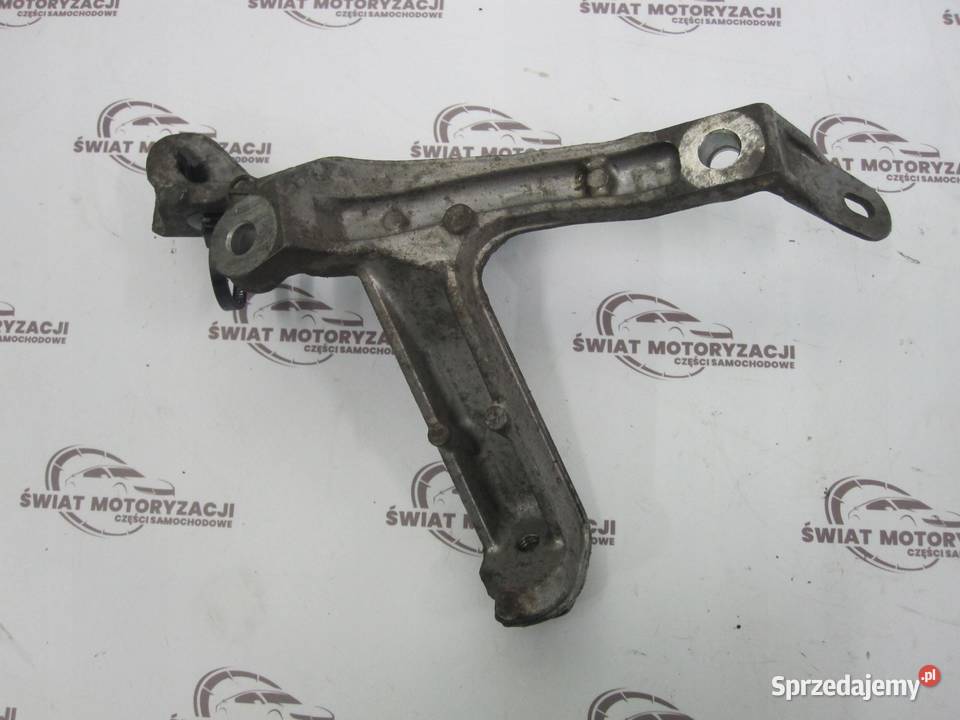 NISSAN QASHQAI 20 DCI 08r łapa wspornik skrzyni