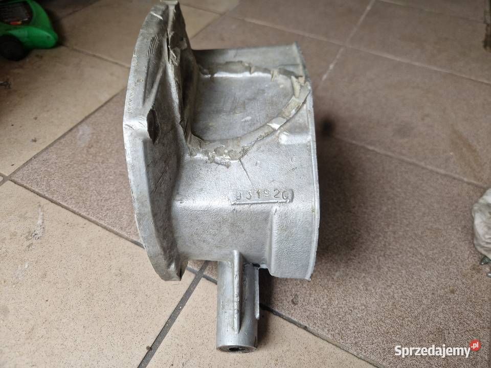 obudowa skrzynia Dniepr z biegiem wstecznym Części i akcesoria motocyklowe mazowieckie Kozienice sprzedam