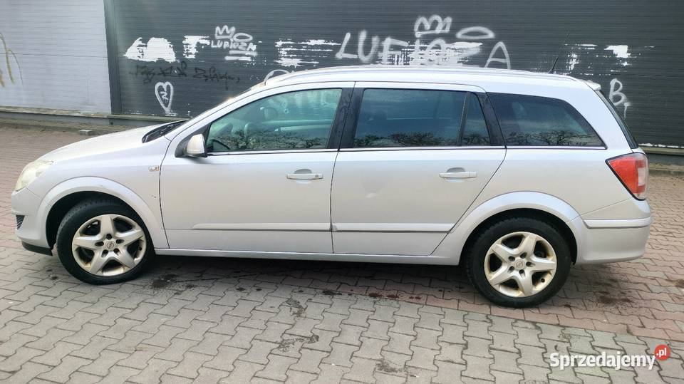 Opel Astra H 16 BenzynaGAZ Astra lubuskie