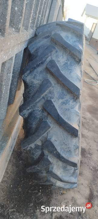 Opony 12428 Stomil Olsztyn Radial Ursus C330