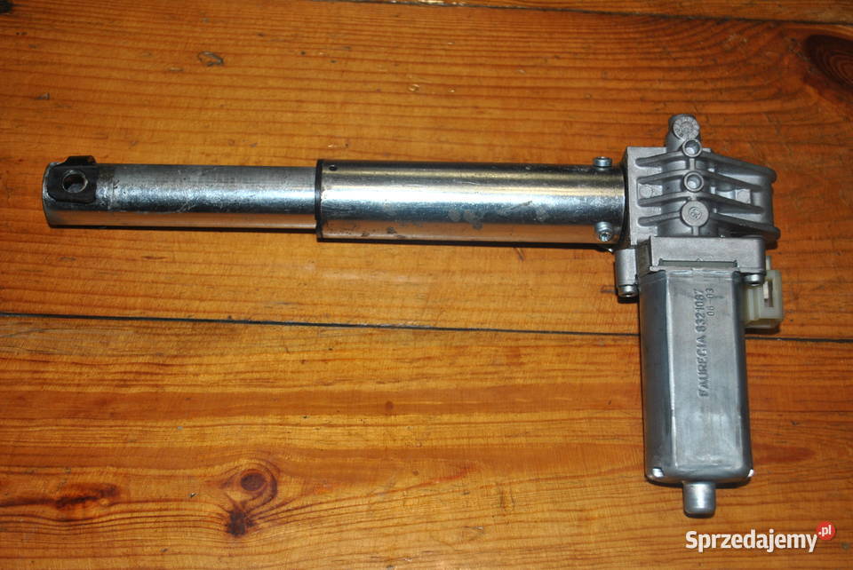 Silnik regulacji wysokości fotela pasażera BMW Poręba sprzedam