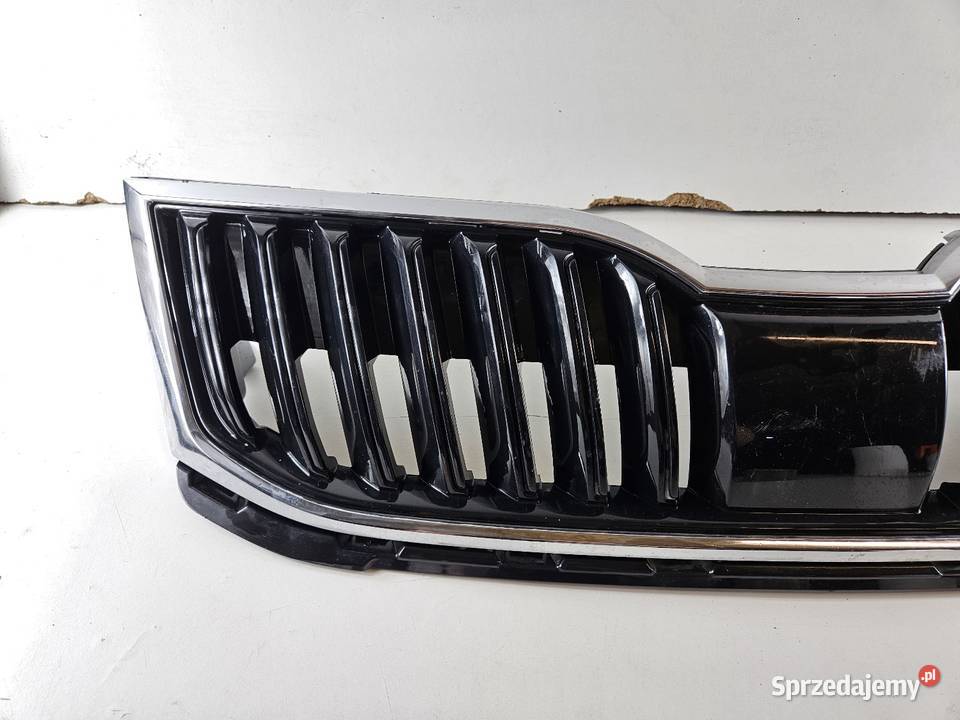 SKODA OCTAVIA 3 III 5E0 LIFT GRILL ATRAPA Międzychód