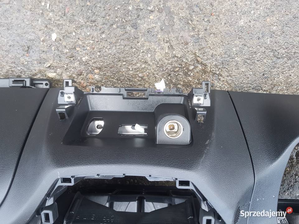 Subaru Forester 3 SH deska rozdzielcza konsola Legnica