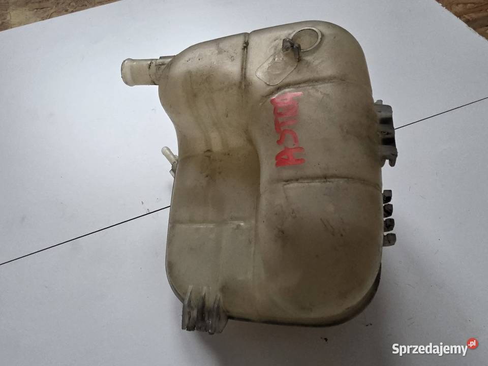 Zbiorniczek Wyrównawczy Opel Astra H 13114995 Iława sprzedam