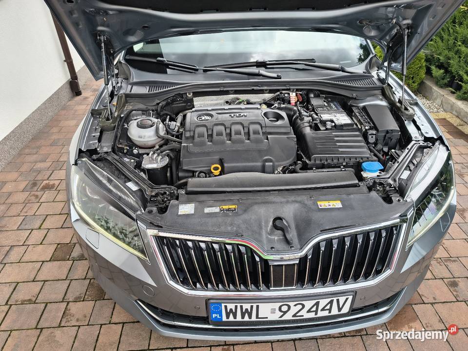 Sprzedamzamienię Superb 20 TDI nowy rozrząd olej serwisowany w ASO mazowieckie Wołomin