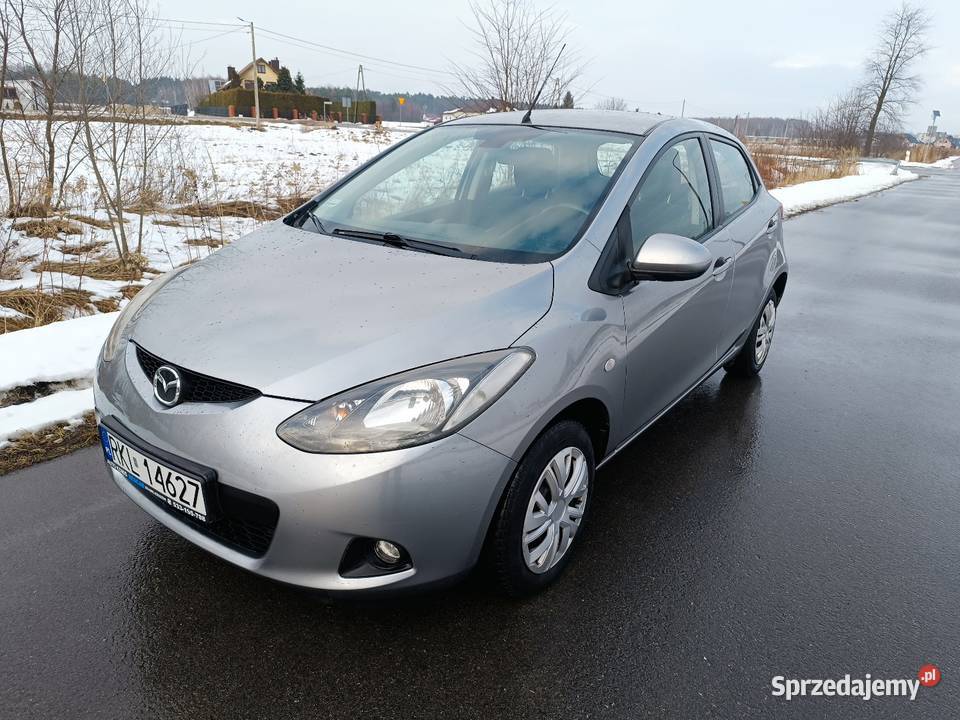 Mazda 2 bogata wersja niski przebieg nieuszkodzony Tarnobrzeg