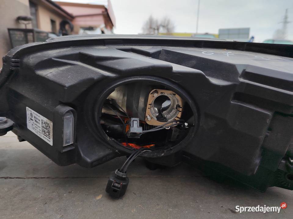 Reflektor Volkswagen Golf 7 prawy lampy przednie Oświetlenie Oświetlenie Zamość