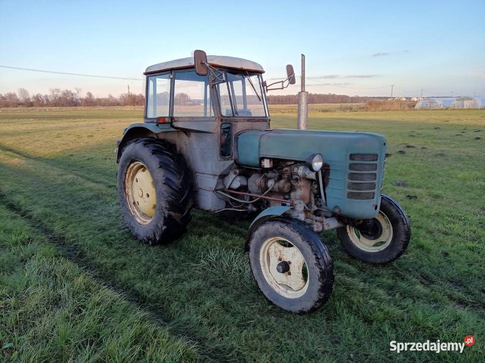 Ursus 4011 z kabiną Tychy