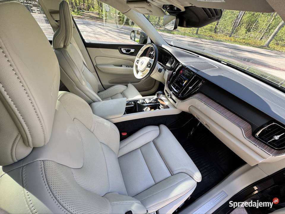 Volvo XC 60 T6 AWD Geartronic 8G Inscription benzyna Białystok