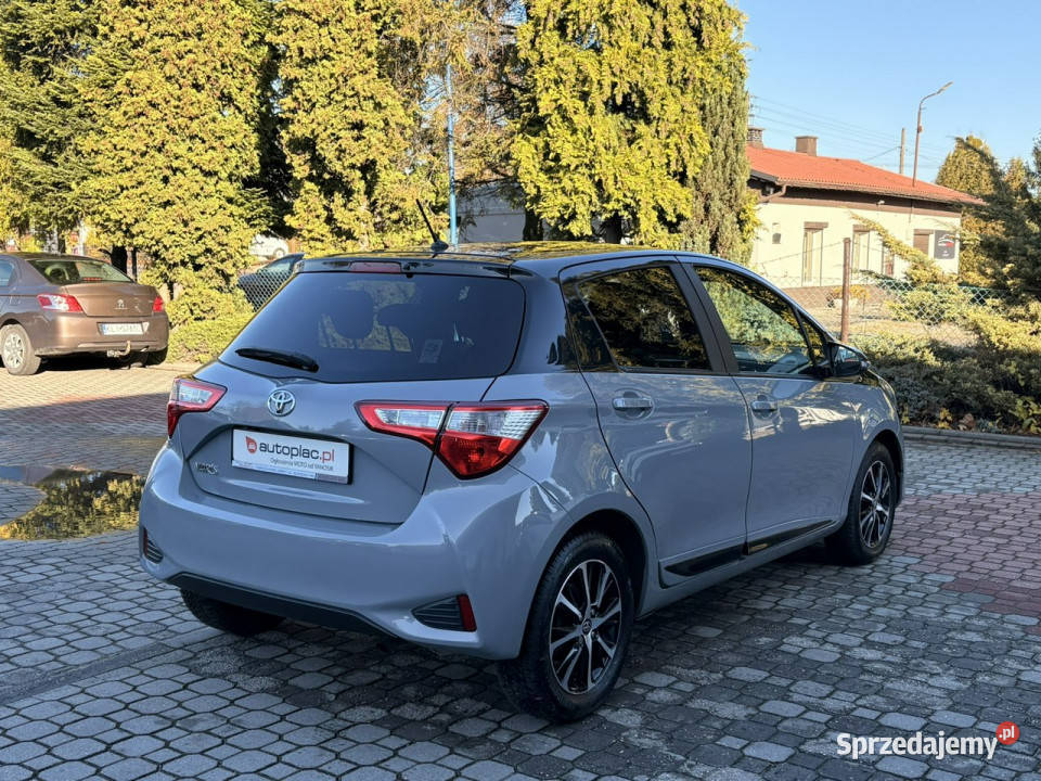Toyota Yaris PremiumLift KameraNavi Gwarancja czujnik zmierzchu śląskie Tarnowskie Góry sprzedam