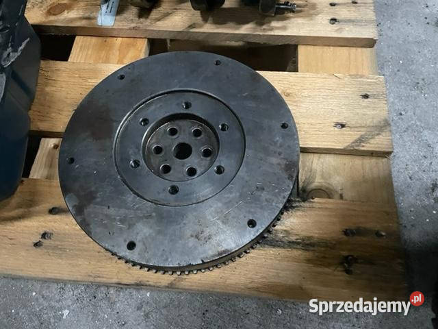 Kubota 1105 koło zamachowe Jastrzębniki