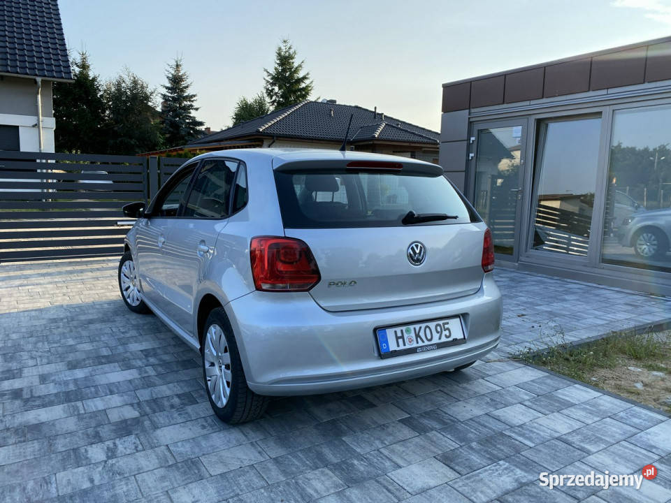 Volkswagen Polo zadbany oryginalny przebieg V wielofunkcyjna kierownica Polo