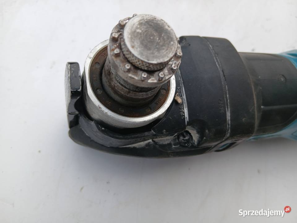 Narzędzie wielofunkcyjne Makita DTM51Z 32 Szczerbice sprzedam