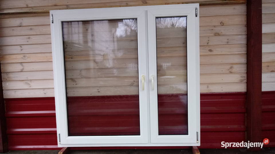 Okno białe PCV 139 x 145 dwuskrzydłowe czyste Wałcz