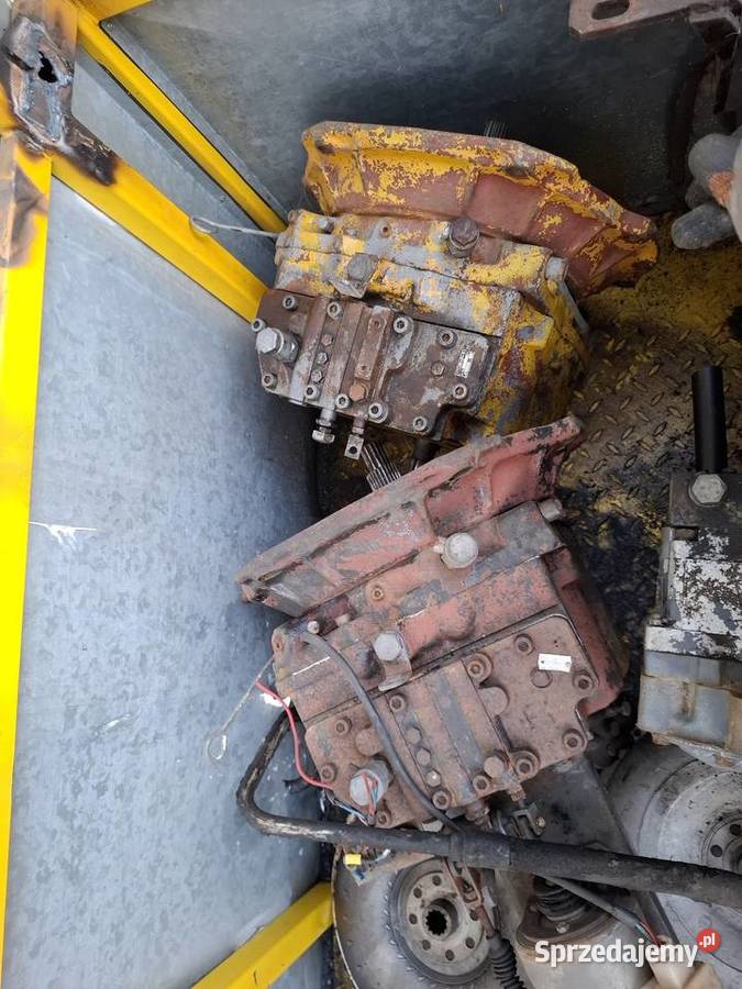 Silnik Perkins 4 cylindrowy Bułgar DV 1792 i diesel Targoszyn