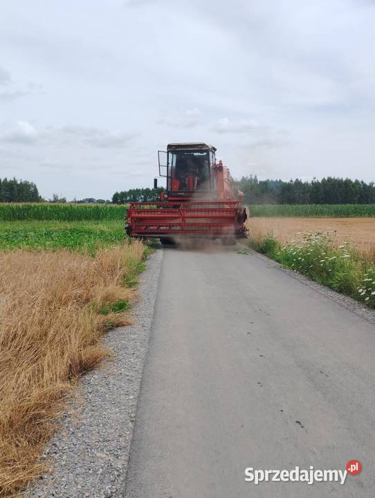 Kombajn bizon ZO 56 Zbożowe Mielec