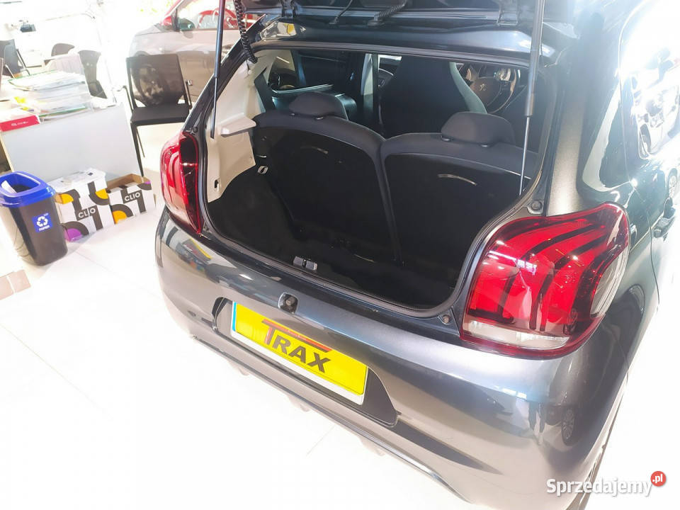 Peugeot 108 10 VTI 70Niski przebieg Stan idealny elektryczne lusterka Łódź