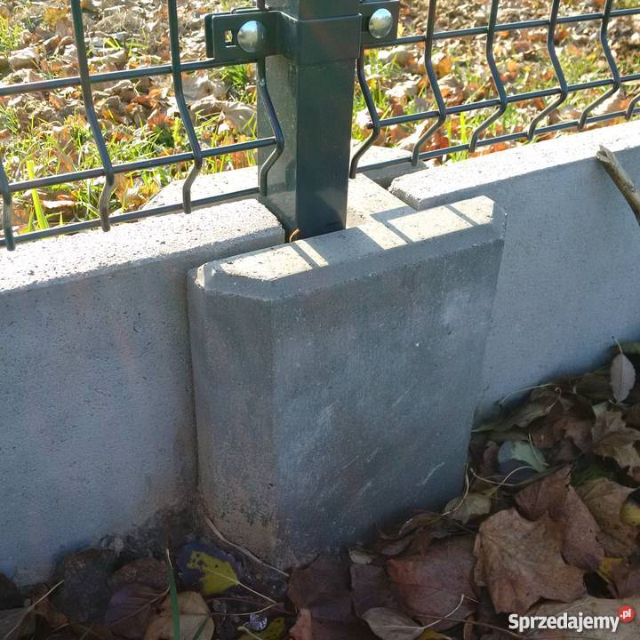 ŁĄCZNIK BETONOWY PODMURÓWKA SŁUPEK H25 Warszawa