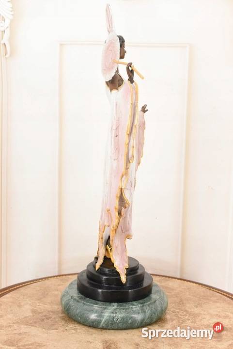 Zmysłowa Kobieta z Wachlarzem Dama w Różowej małopolskie Kraków